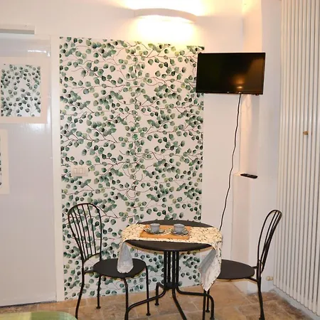 Little Apartment Bari
